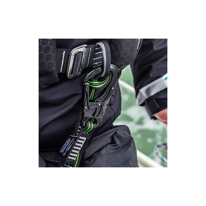 Crewfit+ 180N Pro Automatic with Harness and light & hood Crewfit+ 180N Pro Automatic with Harness and light & hood