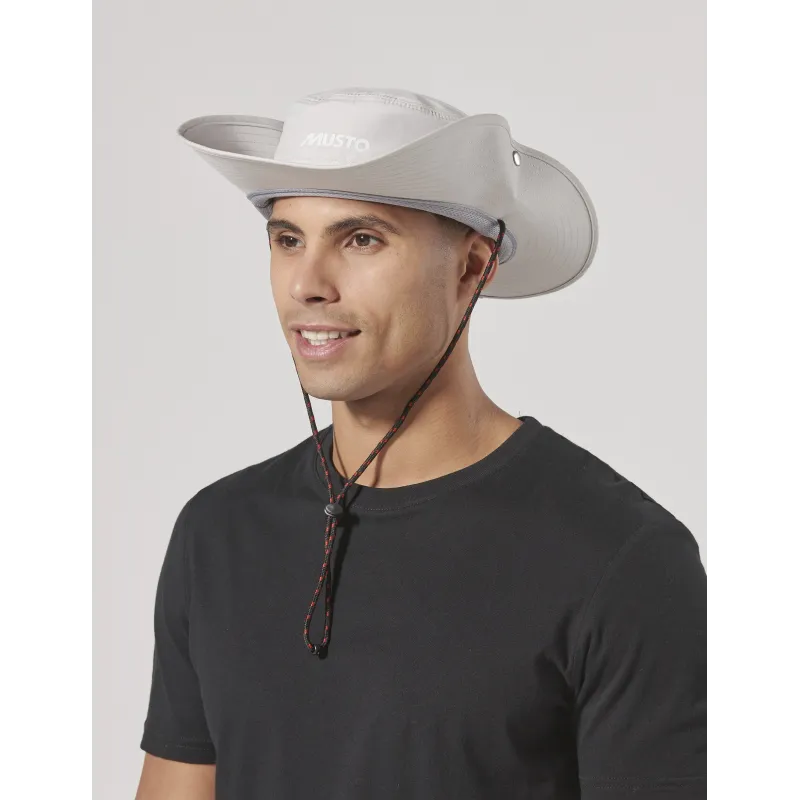 Musto EVOLUTION FAST DRY BRIMMED HAT Musto EVOLUTION FAST DRY BRIMMED HAT