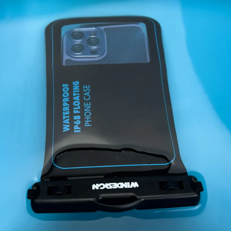 Windesign Waterproof floating phone case